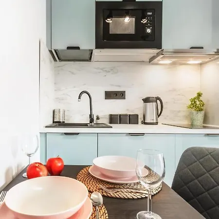 Przytulne Gniazdko W Centrum Wroclawia Apartmán *