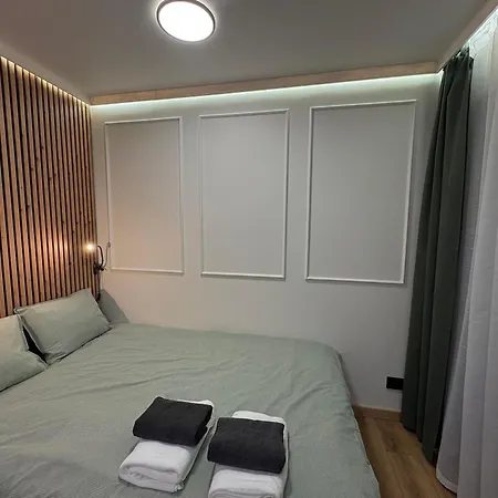 Przytulne Gniazdko W Centrum Wroclawia Apartmán *