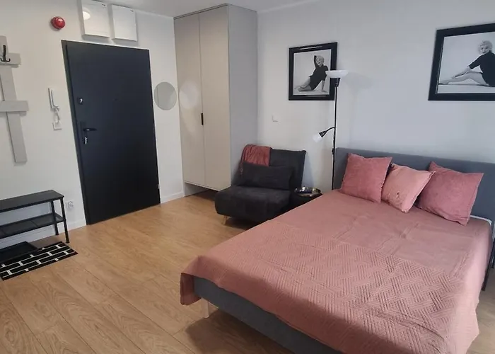 Apartment Przytulne Gniazdko W Centrum Wroclawia Wroclaw